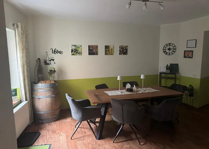 Feiden Eifel-mosel Lounge * Greimersburg